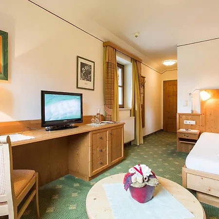 Alpenrast Tyrol 3* Mils bei Imst