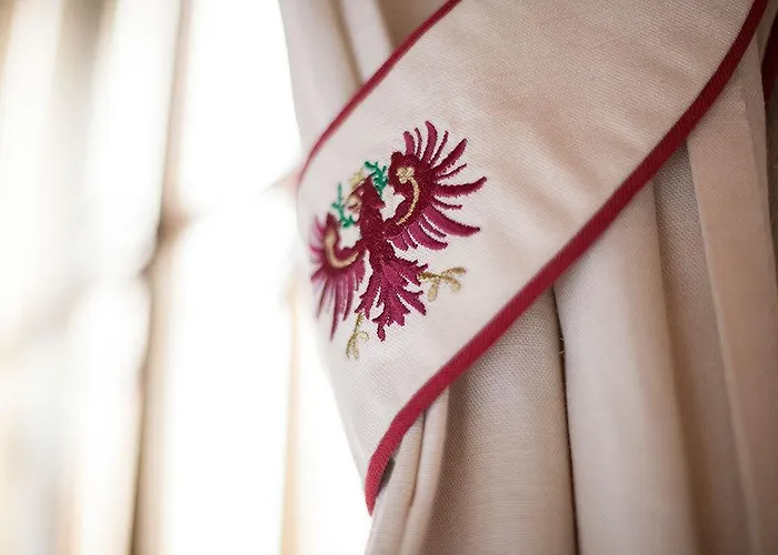 酒店 Alpenrast Tyrol 3*